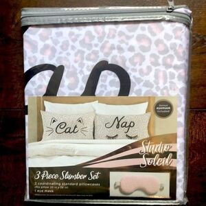 New 3 piece pillowcase set with bonus eye mask Cat Nap leopard print pillow case
